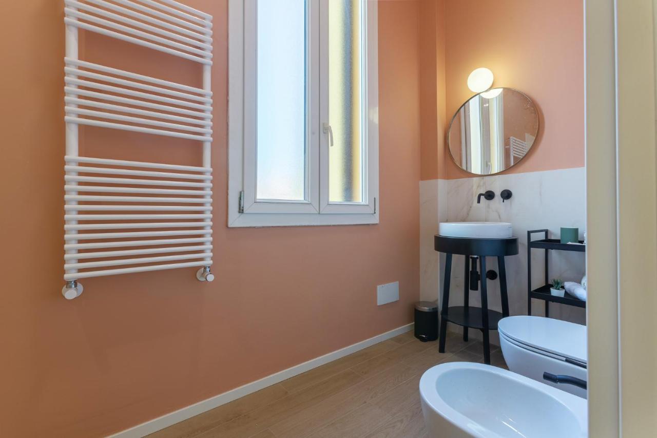 Accademia Delle Belle Arti University Apartment Bologna Luaran gambar