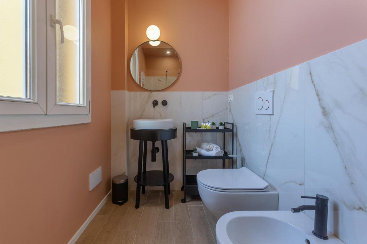 Accademia Delle Belle Arti University Apartment Bologna Luaran gambar